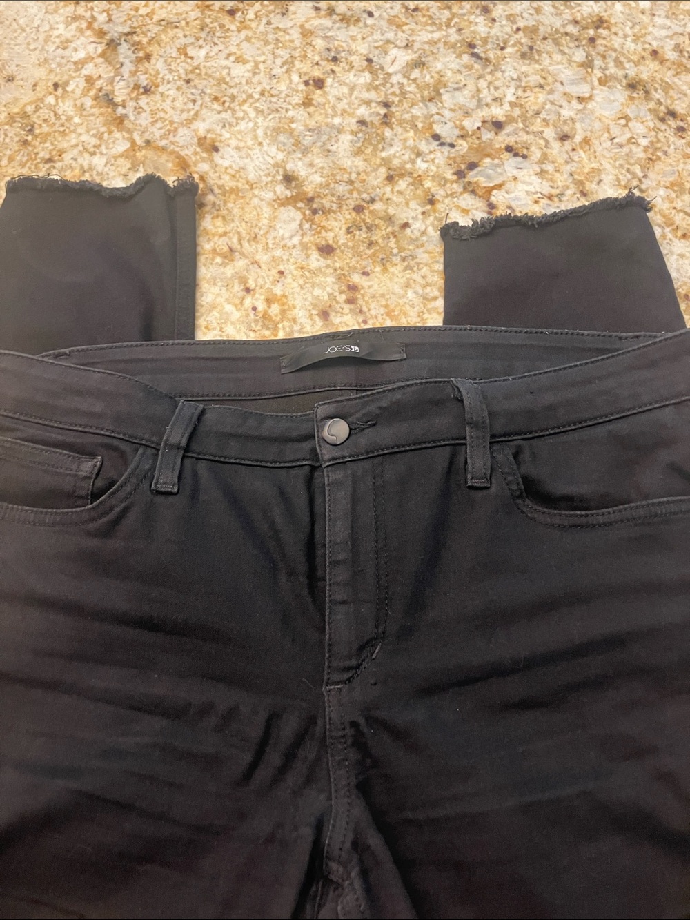 Joe's Jeans Black Cropped Raw-Hem Skinny Jeans